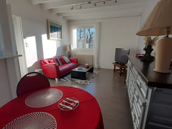 Maison salon 1